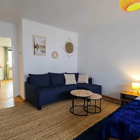 Apartman Fru Art - Atlas Arena, Orientarium, Zoo, Aquapark, Wejscie Na Kod - Self Check In - Kaliska, Lotnisko, Klub Wytwornia - Wszedzie Blisko Łódź